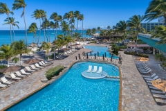 Aruba-Holiday-Inn-Pool-Drone