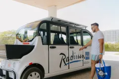 Beach-Shuttle-Service